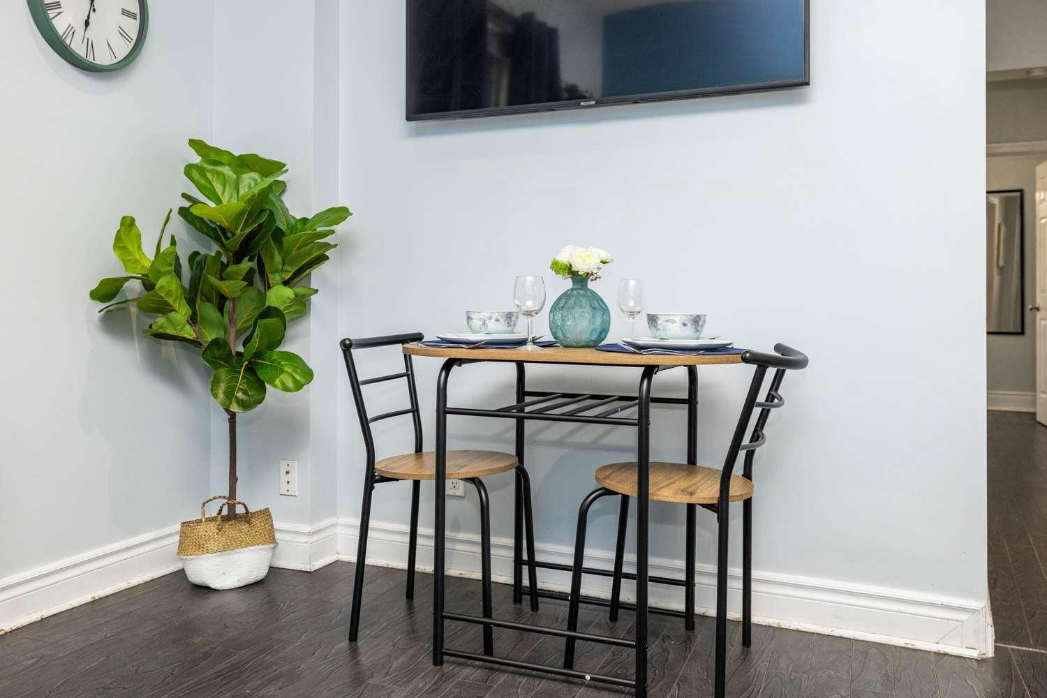 Pet-Friendly Home - Near Chinatown & Little Italy Ottawa Dış mekan fotoğraf